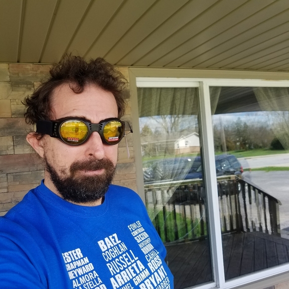 Google Yellow Goggle Social Distance Gas Station - Picture 5 of 8